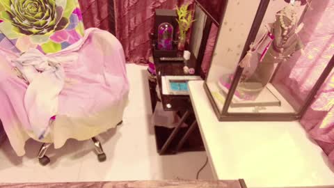 Snapshot of katie_8441 chatting on 1, 4, 2026 Kate online show from 1, 4, 2026