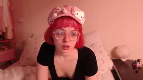 Katie Deville online show from 15, 7, 2026