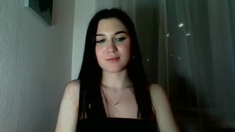 Snapshot of katie_foxi chatting on 10, 5, 2026 katie_foxi online show from 10, 5, 2026