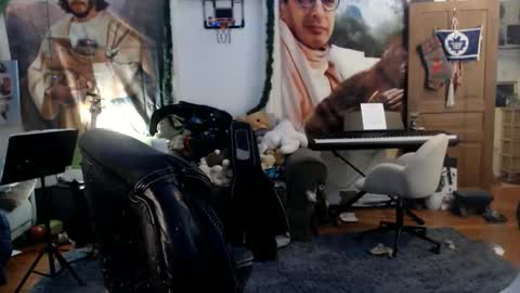 Snapshot of katiecutie_5 chatting on 4, 2, 2026 Katie online show from 4, 2, 2026