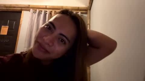 Snapshot of katiefrox_ chatting on 19, 1, 2025 katiefrox online show from 19, 1, 2025