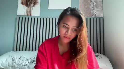 Snapshot of katiefrox_ chatting on 9, 11, 2025 katiefrox online show from 9, 11, 2025