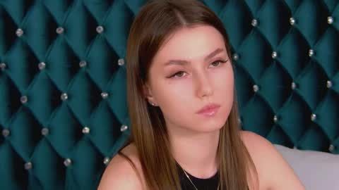 katiereeves online show from 21, 10, 2025