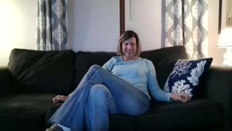 Snapshot of katieutopia chatting on 14, 1, 2026 katieutopia online show from 14, 1, 2026