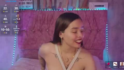 Snapshot of katiie_m chatting on 25, 6, 2026 Katie online show from 25, 6, 2026