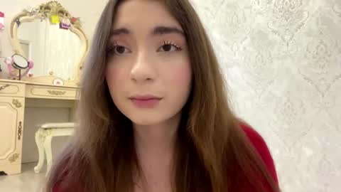 Snapshot of katinaflatau chatting on 4, 7, 2026 Rosie online show from 4, 7, 2026