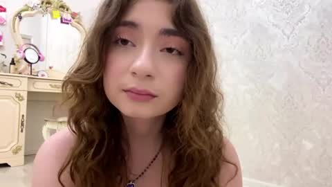 Snapshot of katinaflatau chatting on 11, 7, 2026 Rosie online show from 11, 7, 2026