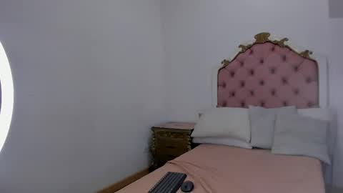 Snapshot of katiuska_7 chatting on 13, 11, 2025 katiuska_7 online show from 13, 11, 2025