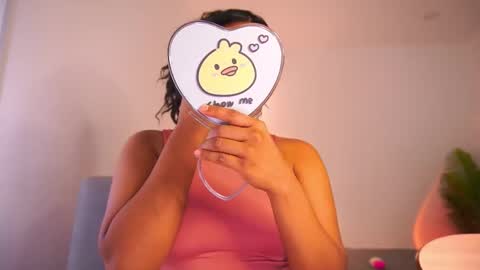 Follow me on instagram and twitter as correaktnees online show from 5, 11, 2025