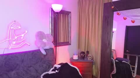 Snapshot of katrin_1 chatting on 19, 2, 2025 Katrin online show from 19, 2, 2025