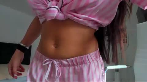 Snapshot of katrin_fit chatting on 23, 6, 2026 Katrin online show from 23, 6, 2026