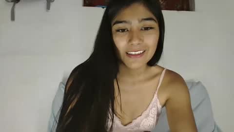 Snapshot of katrushca24 chatting on 15, 1, 2025 kat online show from 15, 1, 2025
