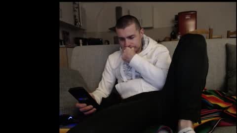 Snapshot of katsufr chatting on 7, 3, 2025 demyx online show from 7, 3, 2025