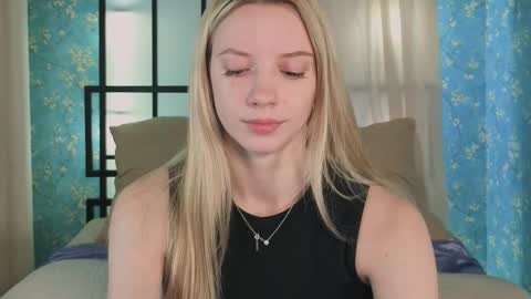 katt_yy online show from 12, 11, 2025