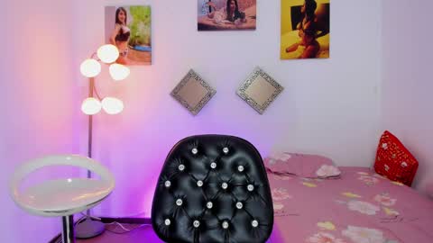 Snapshot of katta_c chatting on 5, 1, 2025 katta_c online show from 5, 1, 2025
