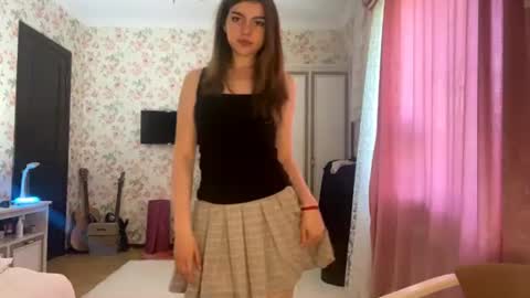 Snapshot of kattiemichelson chatting on 23, 6, 2026 Molly online show from 23, 6, 2026