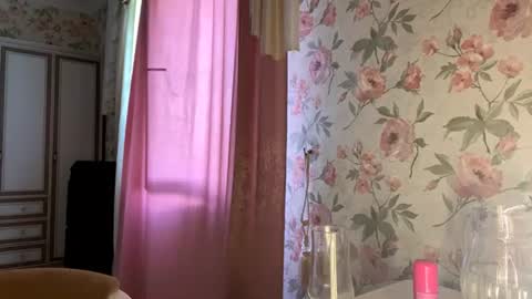 Snapshot of kattiemichelson chatting on 26, 6, 2026 Molly online show from 26, 6, 2026