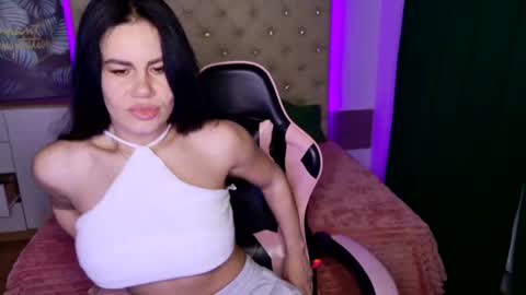 Snapshot of kattiesims chatting on 25, 1, 2025 KattieSims online show from 25, 1, 2025