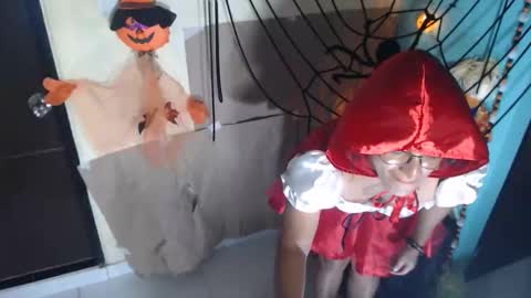 KattleyaGrey online show from 31, 10, 2025