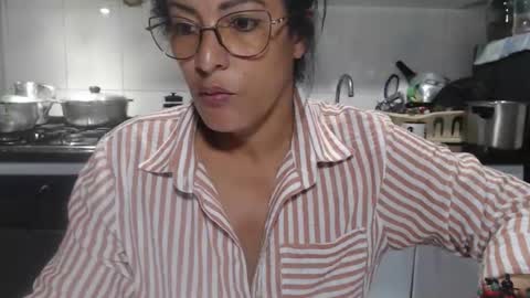 KattleyaGrey online show from 24, 11, 2025