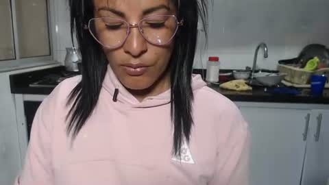 Snapshot of kattleyagray chatting on 17, 7, 2026 KattleyaGrey online show from 17, 7, 2026