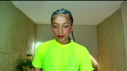 Snapshot of katty_berry_r chatting on 10, 9, 2025 Katty online show from 10, 9, 2025