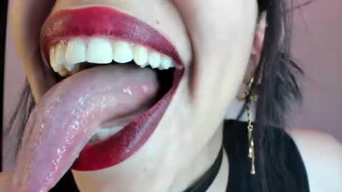 Snapshot of katty_mouth chatting on 12, 6, 2026 Katty online show from 12, 6, 2026