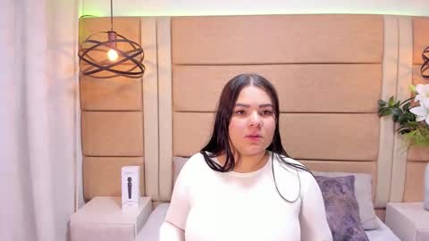 Snapshot of kattyarogers chatting on 26, 10, 2025 KattyaRogers online show from 26, 10, 2025