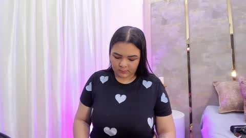 Snapshot of kattyarogers chatting on 6, 11, 2025 KattyaRogers online show from 6, 11, 2025