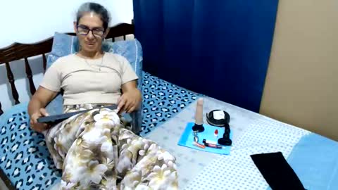 Snapshot of kattydirty144 chatting on 9, 6, 2026 angel online show from 9, 6, 2026