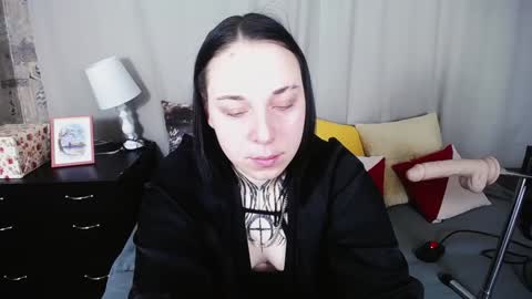 Snapshot of kattyroys chatting on 6, 2, 2025 Katty online show from 6, 2, 2025