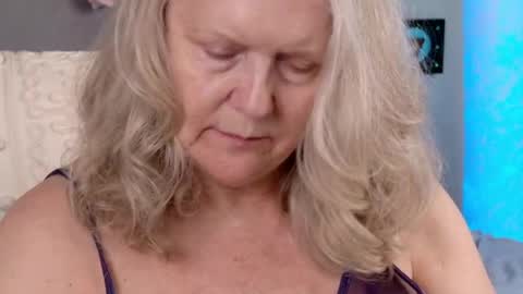 katy_nicole online show from 18, 4, 2026