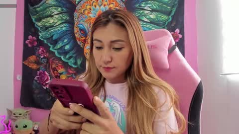Snapshot of katy_simpsons chatting on 2, 6, 2026 katy simpsons online show from 2, 6, 2026
