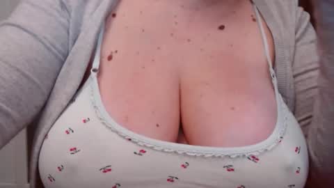 Katy online show from 7, 11, 2025