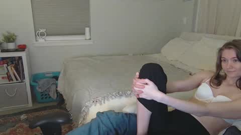 Katy online show from 8, 4, 2026