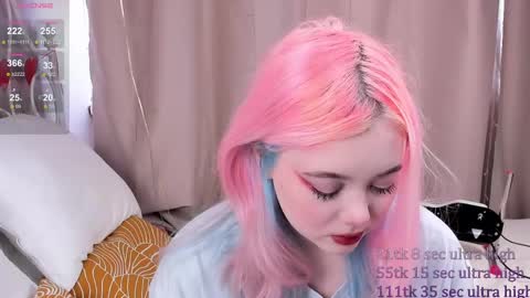 Yuki  online show from 20, 2, 2025