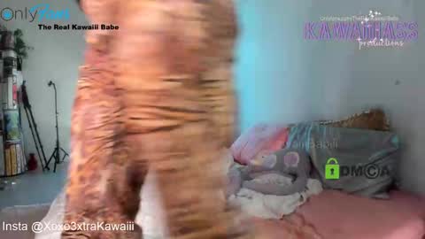 Snapshot of kawaiiibabiii chatting on 28, 2, 2025 Miss Kawaiii online show from 28, 2, 2025