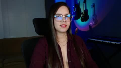 Snapshot of kay_avrill chatting on 23, 2, 2025 Kay online show from 23, 2, 2025