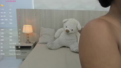   online show from 1, 11, 2025