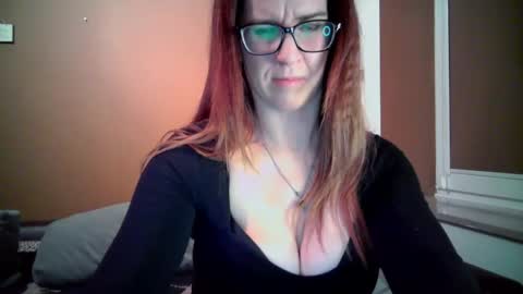 KayaLips online show from 24, 10, 2025