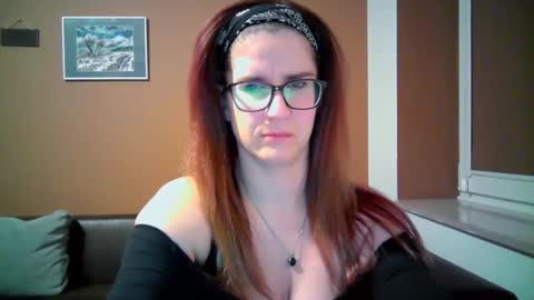 KayaLips online show from 14, 11, 2025