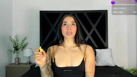 Snapshot of kayla_batista01 chatting on 10, 6, 2026 KAYLA BATISTA online show from 10, 6, 2026