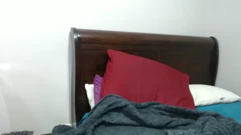 kayla online show from 4, 6, 2026