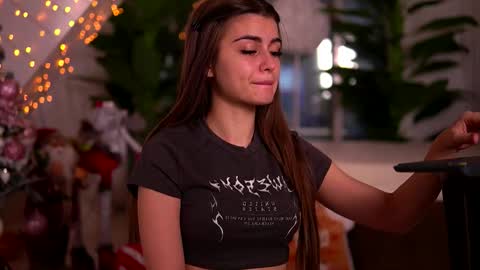 kaylabray online show from 15, 12, 2025