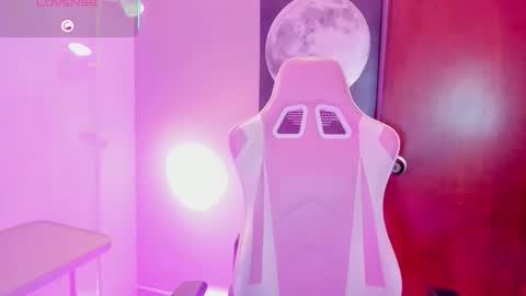 Snapshot of kaylaprince_ chatting on 8, 11, 2025 kaylaprince_ online show from 8, 11, 2025