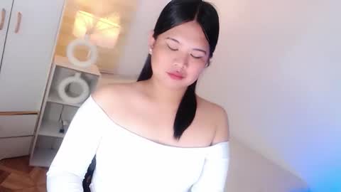 Y O U R        F U T U R E       K A Y L E E  online show from 15, 4, 2026