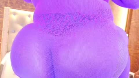 Snapshot of kaylie_mitchel chatting on 22, 5, 2026 KAYLIE online show from 22, 5, 2026