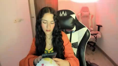 kaylie online show from 4, 12, 2025