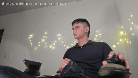 Snapshot of kayn_morningstar chatting on 23, 2, 2025 Mike online show from 23, 2, 2025
