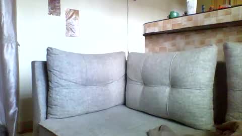 Snapshot of kayrabunnie chatting on 5, 10, 2025 kayrabunnie online show from 5, 10, 2025